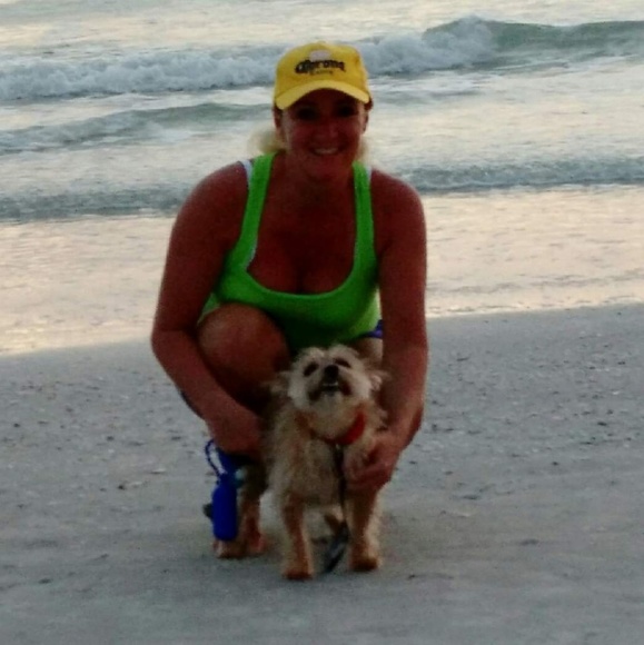 Meet your Posher - Picture 4 of 8